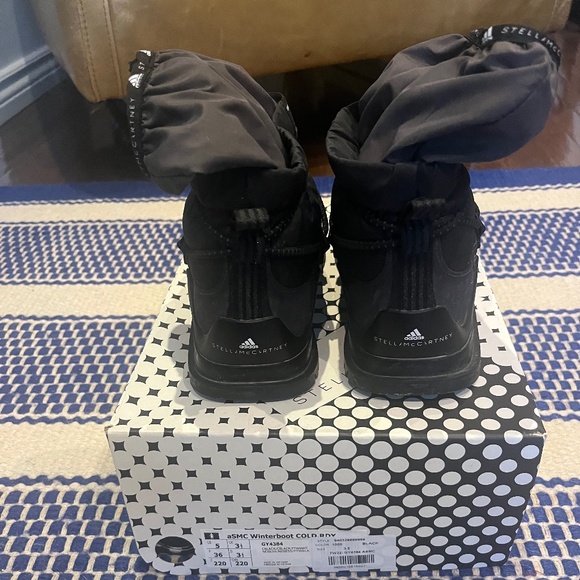 Stella McCartney x Adidas Cold.RDY winterboots sz 5 - Picture 2 of 4